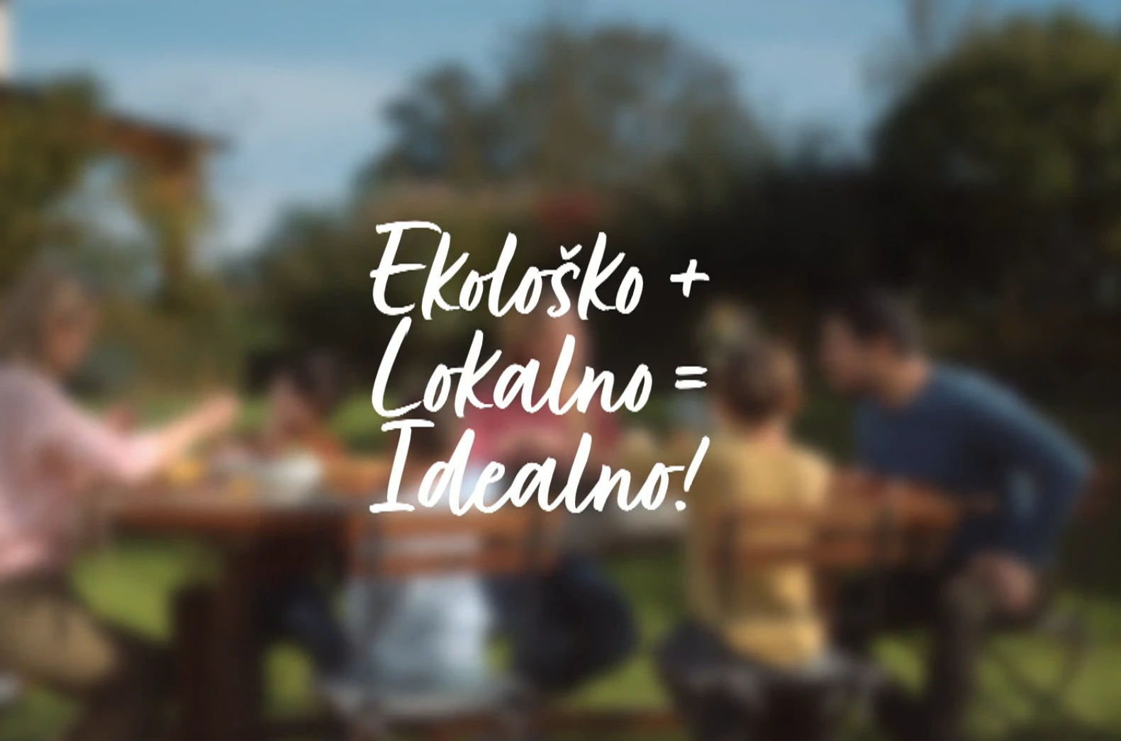 Napis Ekološko + lokalno = idealno, naslovnica oddaje Ljudje in zemlja