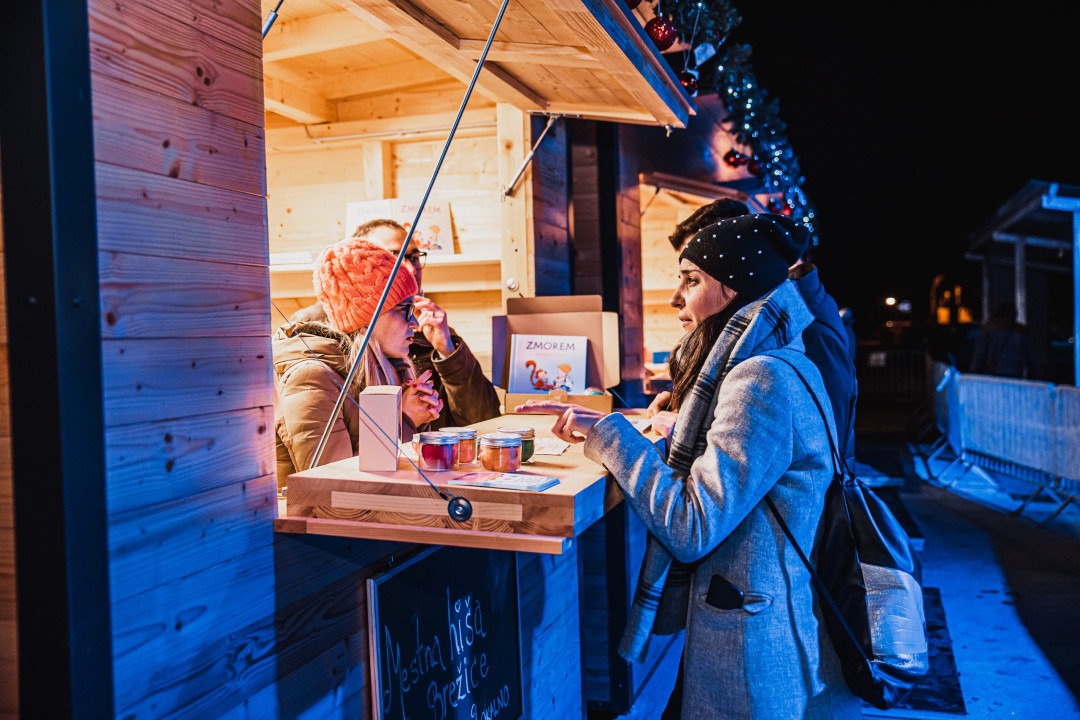 advent-brezice-praznicni-sejem_w1080