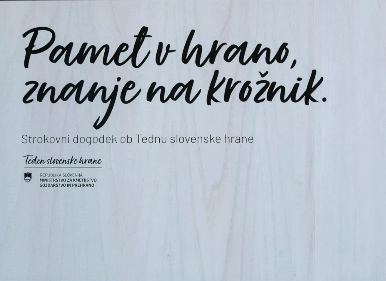 plakat za posvet pamet v hrano, znanje na krožnik