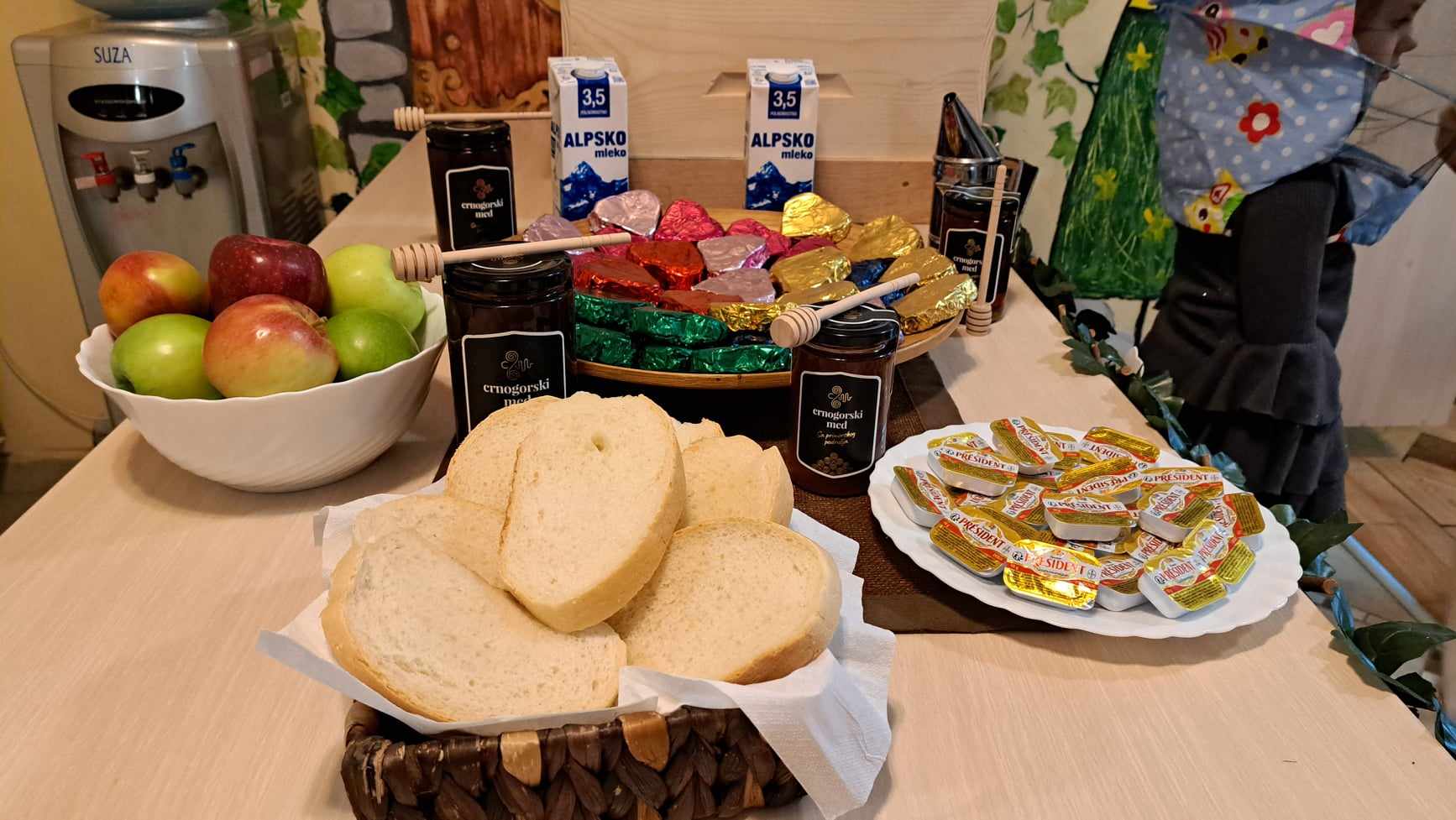 veleposlaništvo podgorica tradicionalni slovenski zajtrk